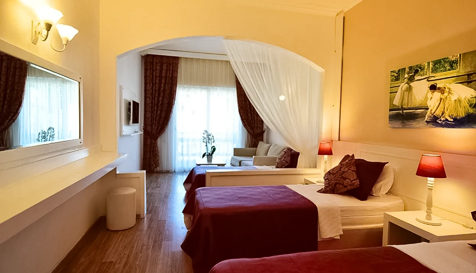 هتل آیاز آکوا بدروم